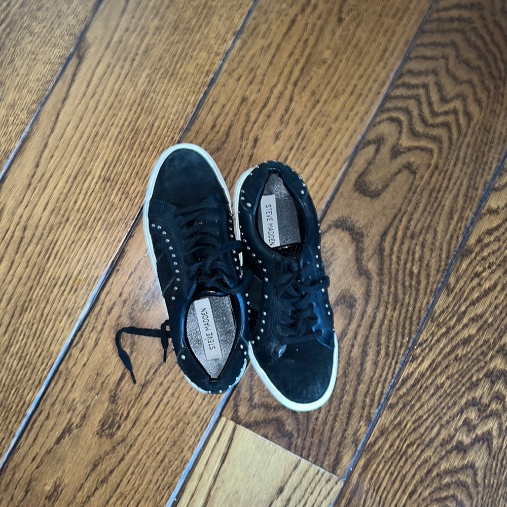 Black Steve Madden shoes